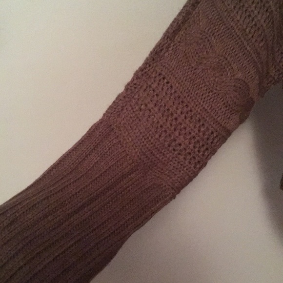 Cute and comfy Cardigan - Picture 3 of 5